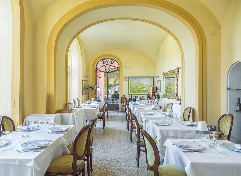 villasignorini_hotel_a_ercolano_galleria_foto_ristorante_sala_c