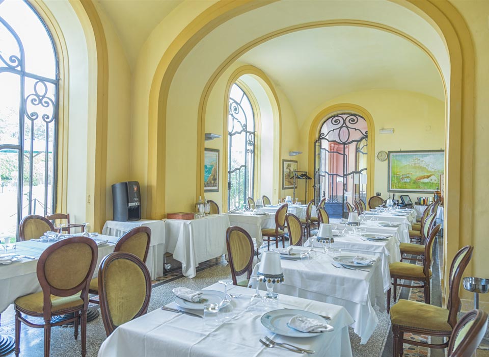 villasignorini_hotel_a_ercolano_galleria_foto_ristorante_sala_d